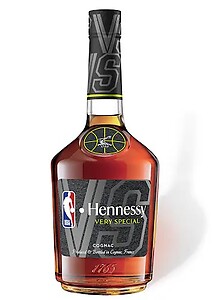 Hennessy VS Cognac 70cl - NBA Limited Edition Season 4