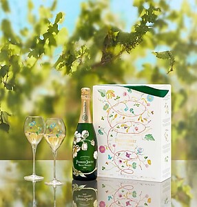 Perrier-Jouet Belle Epoque 2016 75cl + 2 Glasses Set Perrier-Jouet Belle Epoque 2016 75cl + 2 Glasses Set