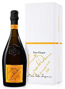 Veuve Clicquot La Grande Dame 2018 75cl - Limited Edition by Simon Porte Jacquemus Veuve Clicquot La Grande Dame 2018 75cl - Limited Edition by Simon Porte Jacquemus